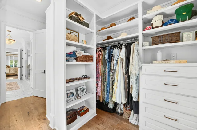 a view of a house with a big yard