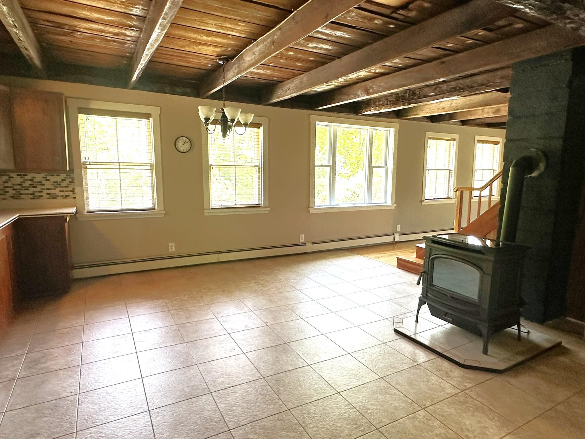 107 Ainsworth Road Woodbury, VT 05647 - Photo 4 of 24