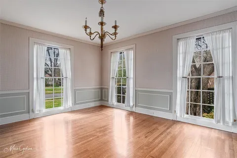 $395,000 | 702 Elmwood Street, Shreveport, LA 71104