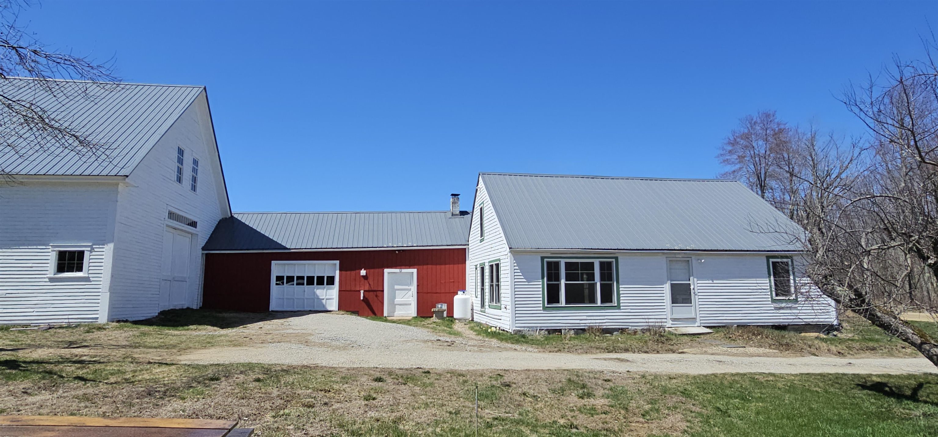 82 Kenney Road Loudon, NH 03307 - Photo 2 of 38