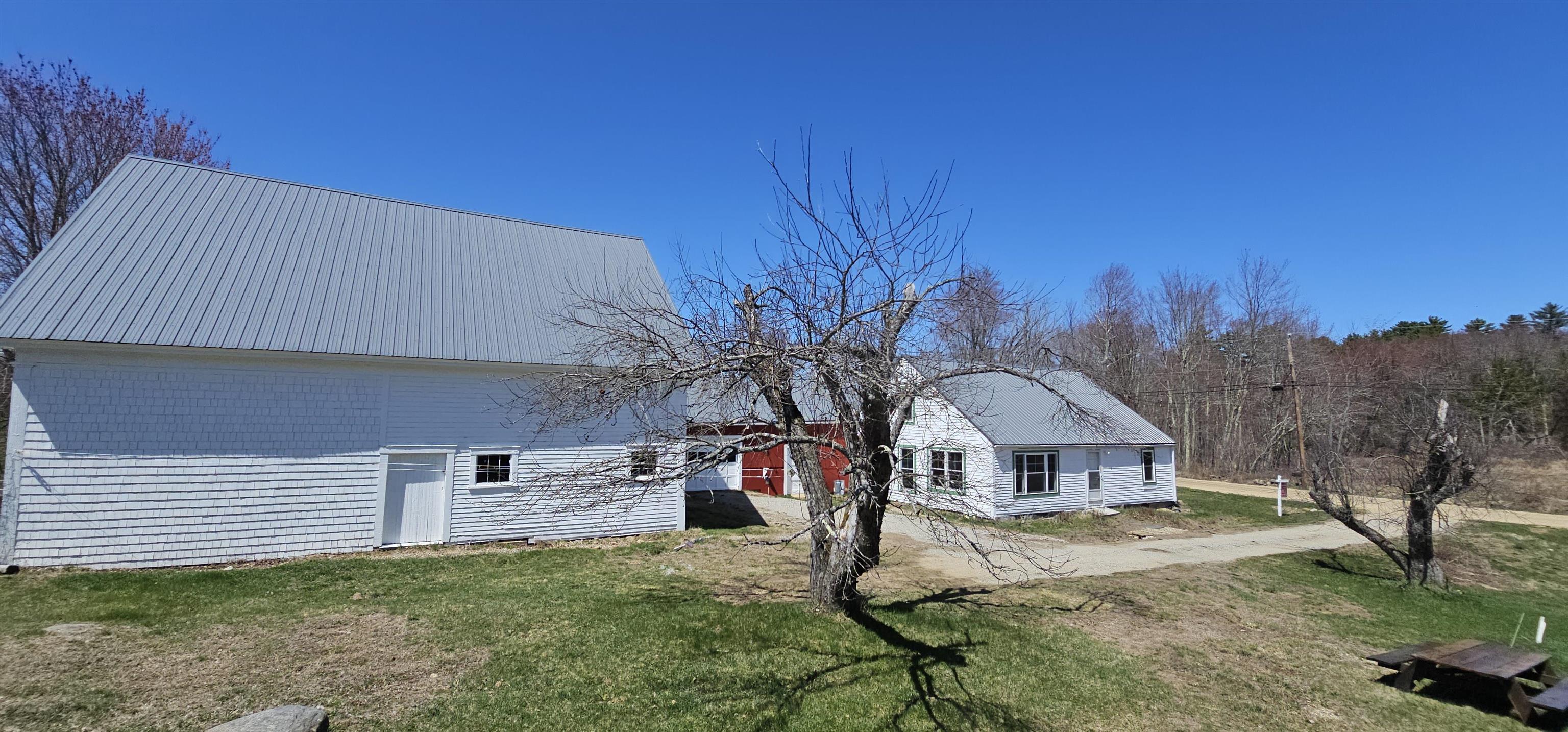 82 Kenney Road Loudon, NH 03307 - Photo 3 of 38