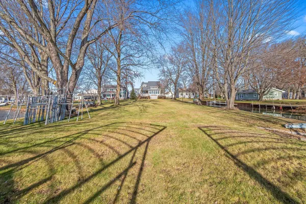 $969,900 | 497 Iyopawa Road, Coldwater, MI 49036