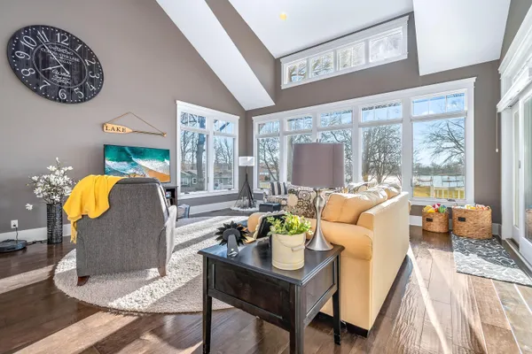 $969,900 | 497 Iyopawa Road, Coldwater, MI 49036