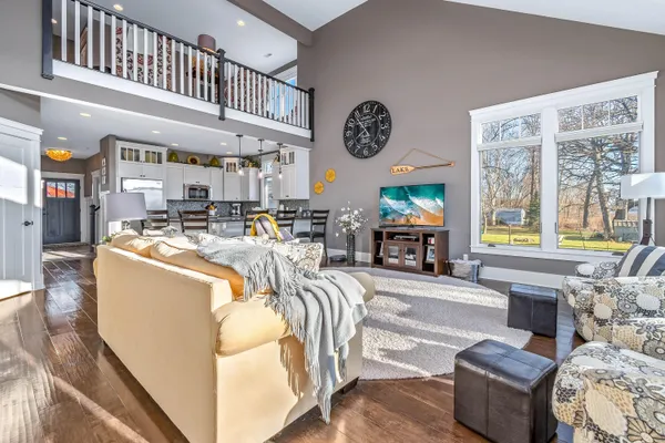 $969,900 | 497 Iyopawa Road, Coldwater, MI 49036