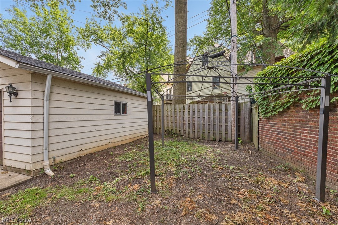2972 Yorkshire Road Cleveland Heights, OH 44118 - Photo 38 of 44