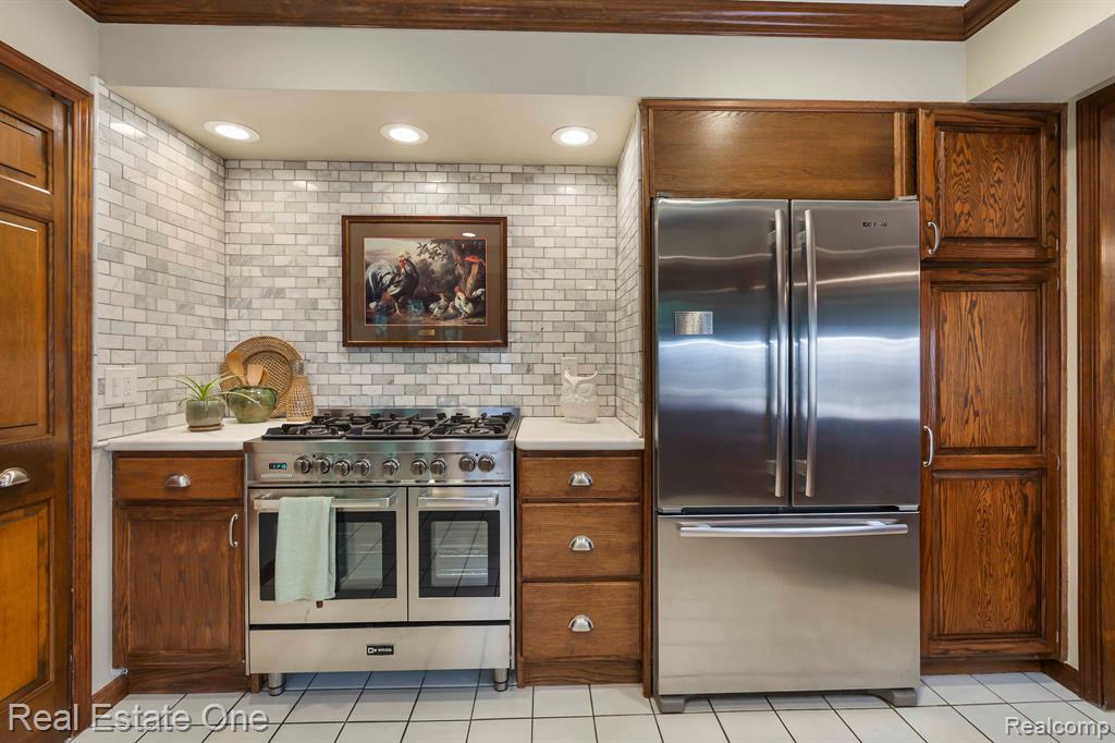 1435 North Livernois Road Rochester Hills, MI 48306 - Photo 13 of 47