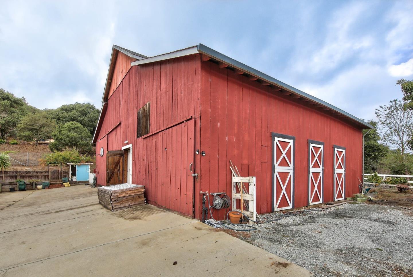 455 Carpenteria Road Aromas, CA 95004 - Photo 2 of 20 Gallery Image 2