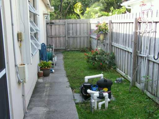 5190 Southwest 11th Street Margate, FL 33068 - Photo 3 of 15 Yard/Garden