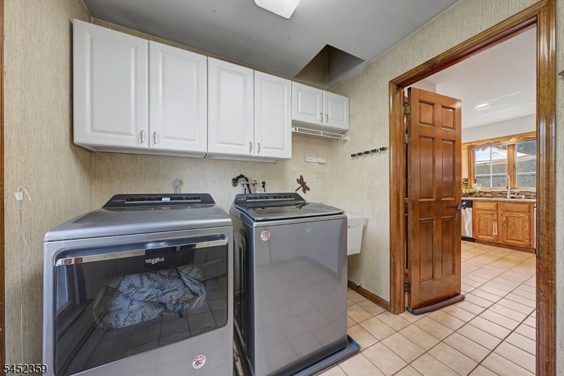38 Dyer Road Wantage, NJ 07461 - Photo 19 of 49 Gallery Image 19