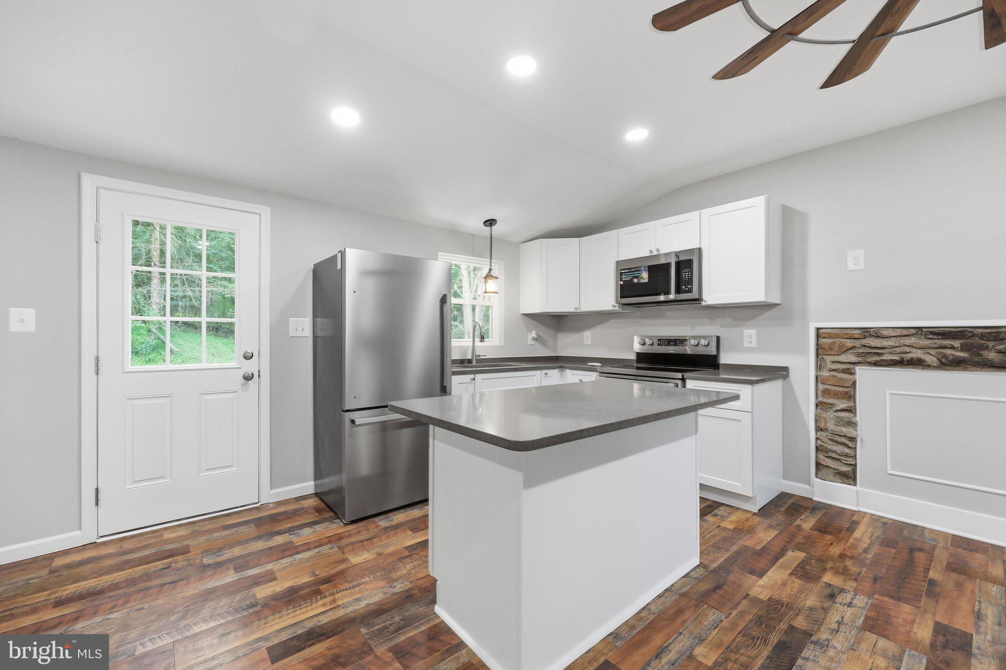 3013 East Boss Arnold Road Jefferson, MD 21755 - Photo 18 of 51 Kitchen