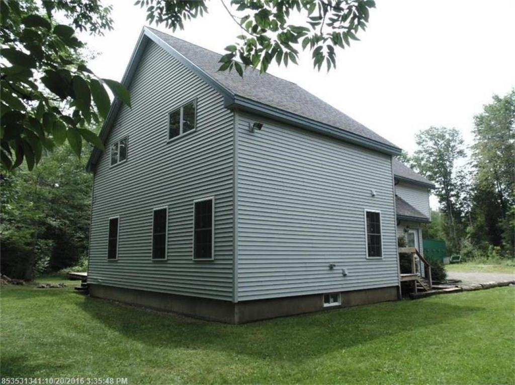 428 Lake Road Levant, ME 04456 - Photo 9 of 35 Photo