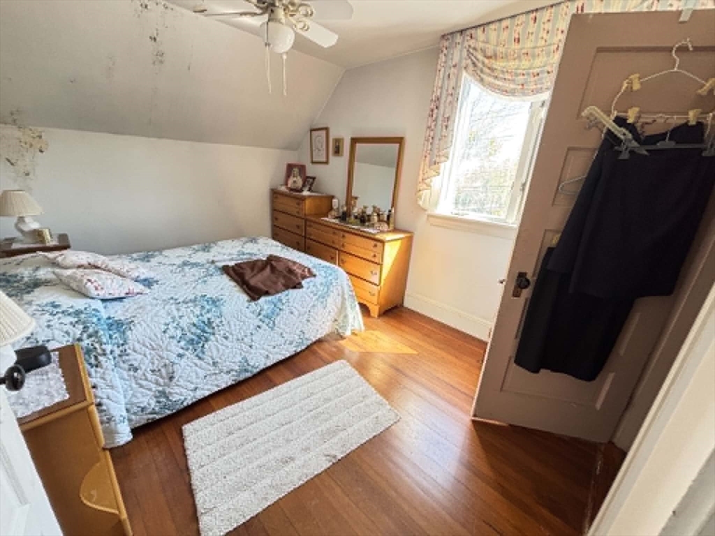 15 Jackson Street Newton, MA 02459 - Photo 6 of 9