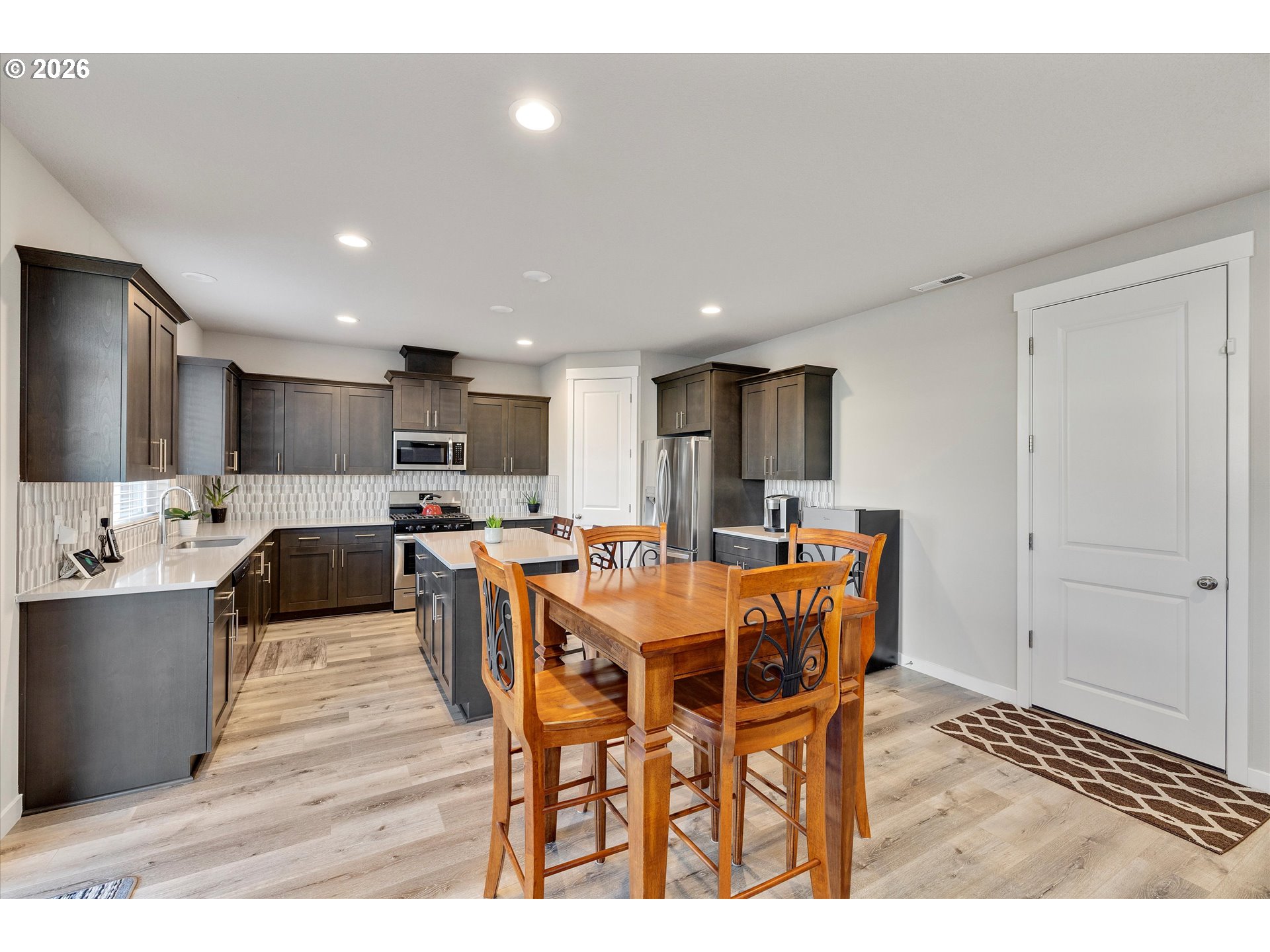 282 West 17th Street Lafayette, OR 97127 - Photo 13 of 34