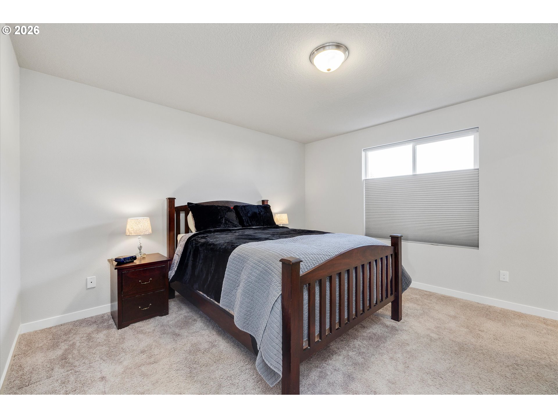 282 West 17th Street Lafayette, OR 97127 - Photo 18 of 34 Bedroom, Owner's Suite