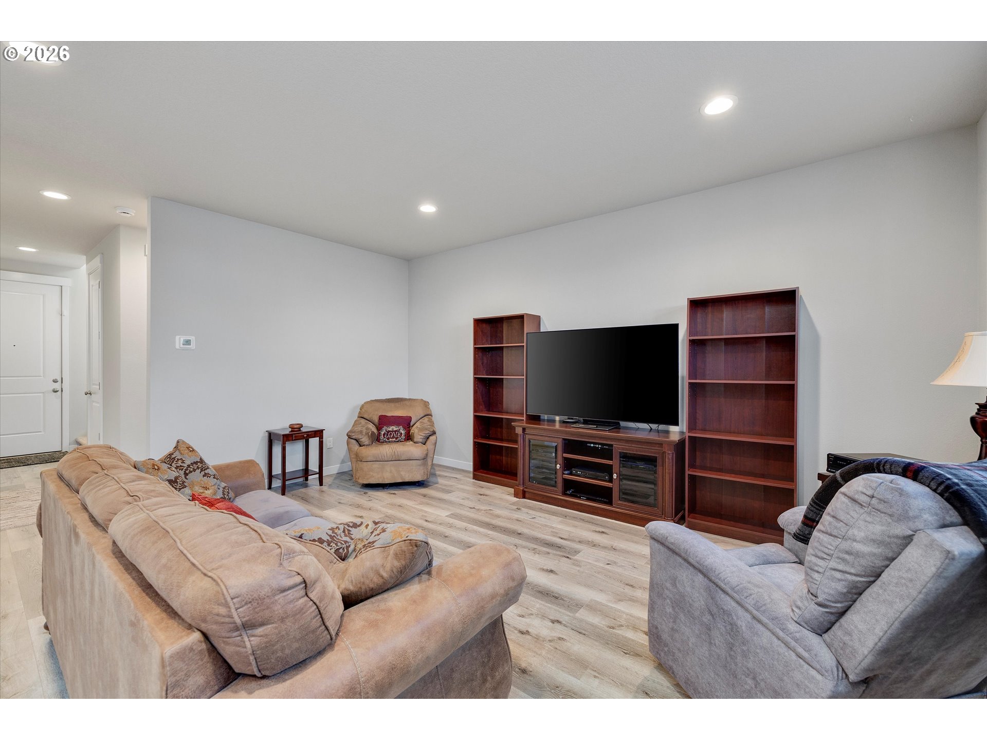 282 West 17th Street Lafayette, OR 97127 - Photo 5 of 34 Great Room