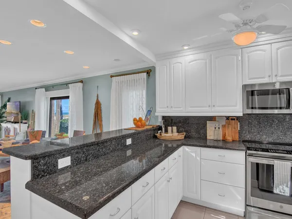 $4,000 | 3939 Ocean Drive, Unit 201A, Vero Beach, FL 32963