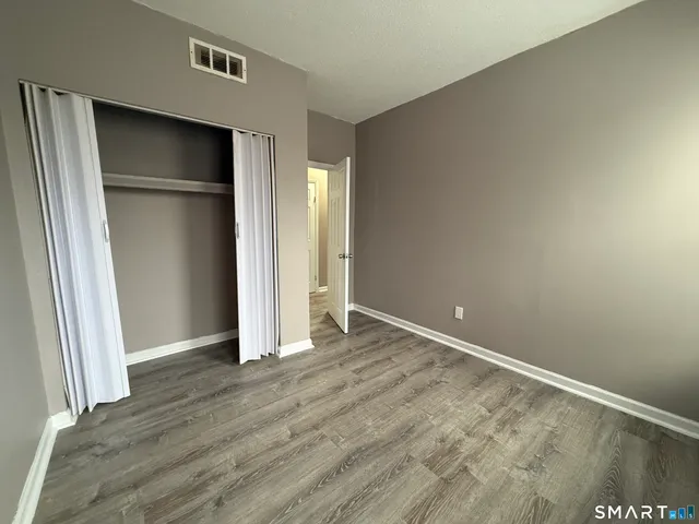 $1,700 | 5 Winter Street, Hartford, CT 06120