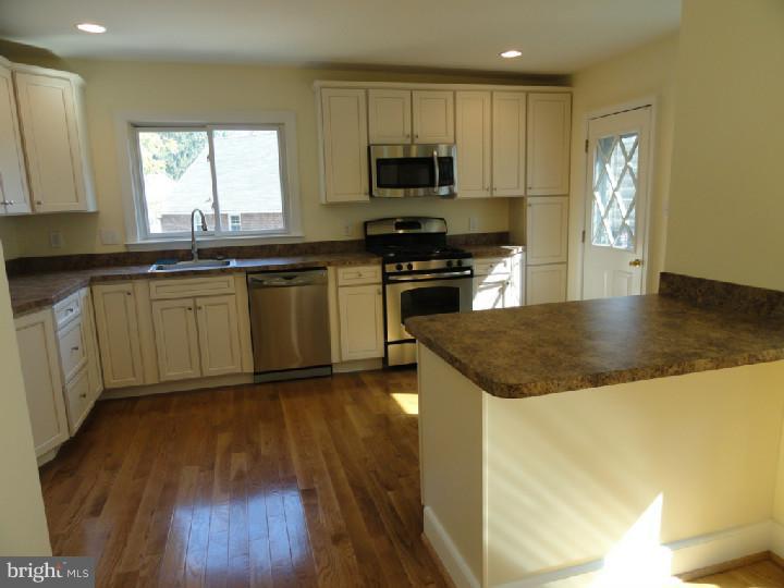 513 Wales Road Havertown, PA 19083 - Photo 8 of 12 Kitchen