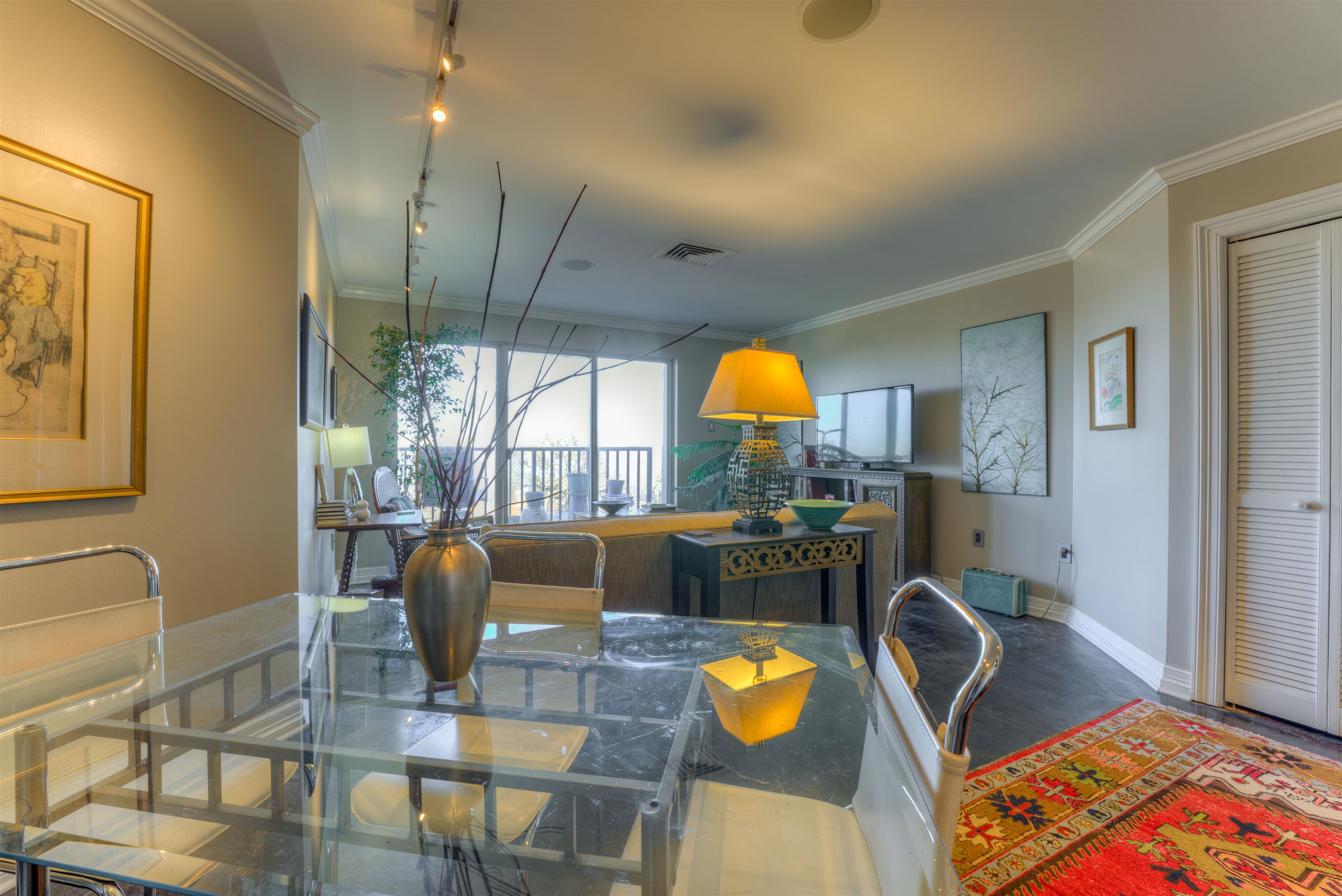 655 Riverside Drive, Unit 405B Memphis, TN 38103 - Photo 16 of 40