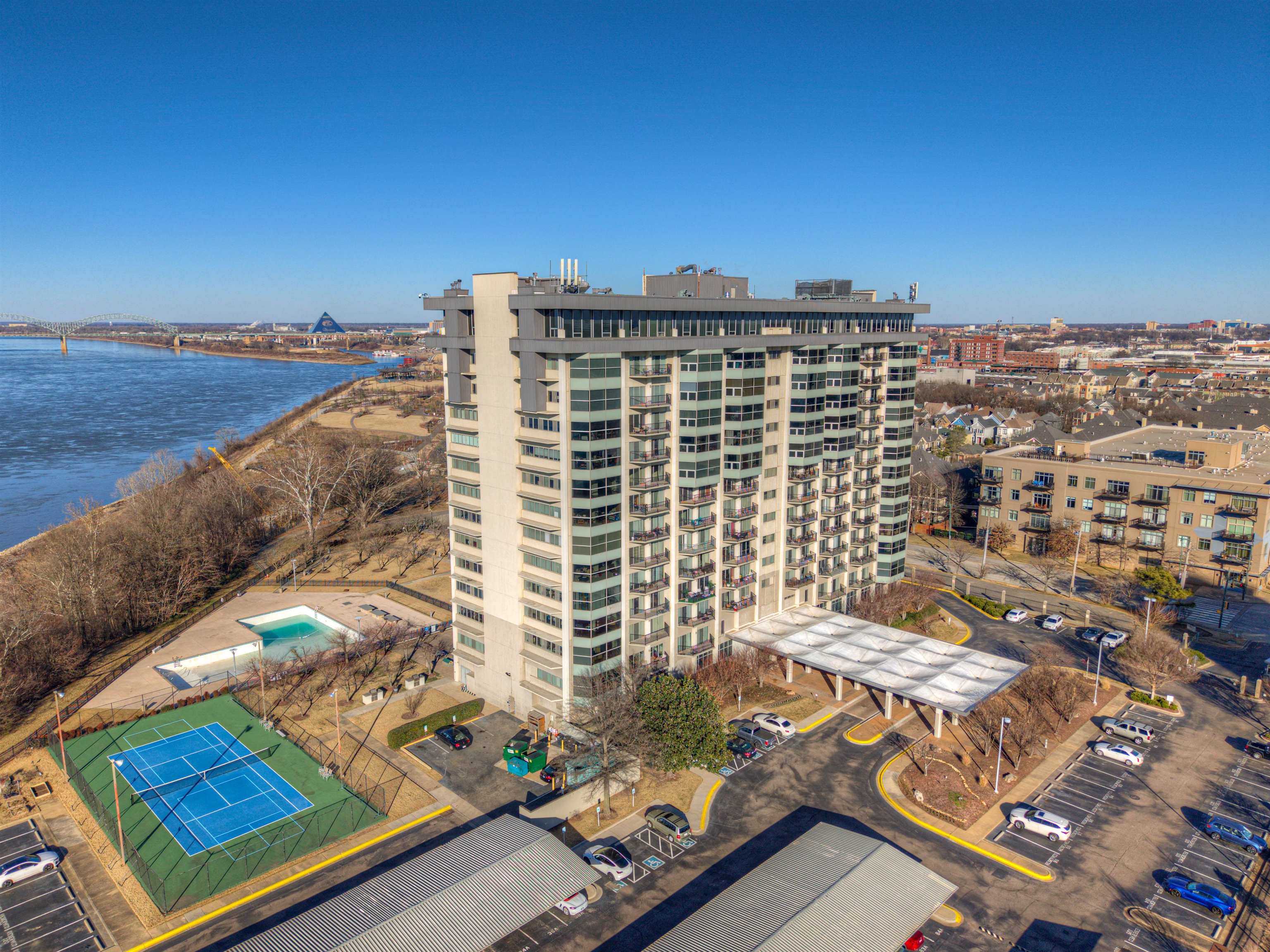 655 Riverside Drive, Unit 405B Memphis, TN 38103 - Photo 30 of 40