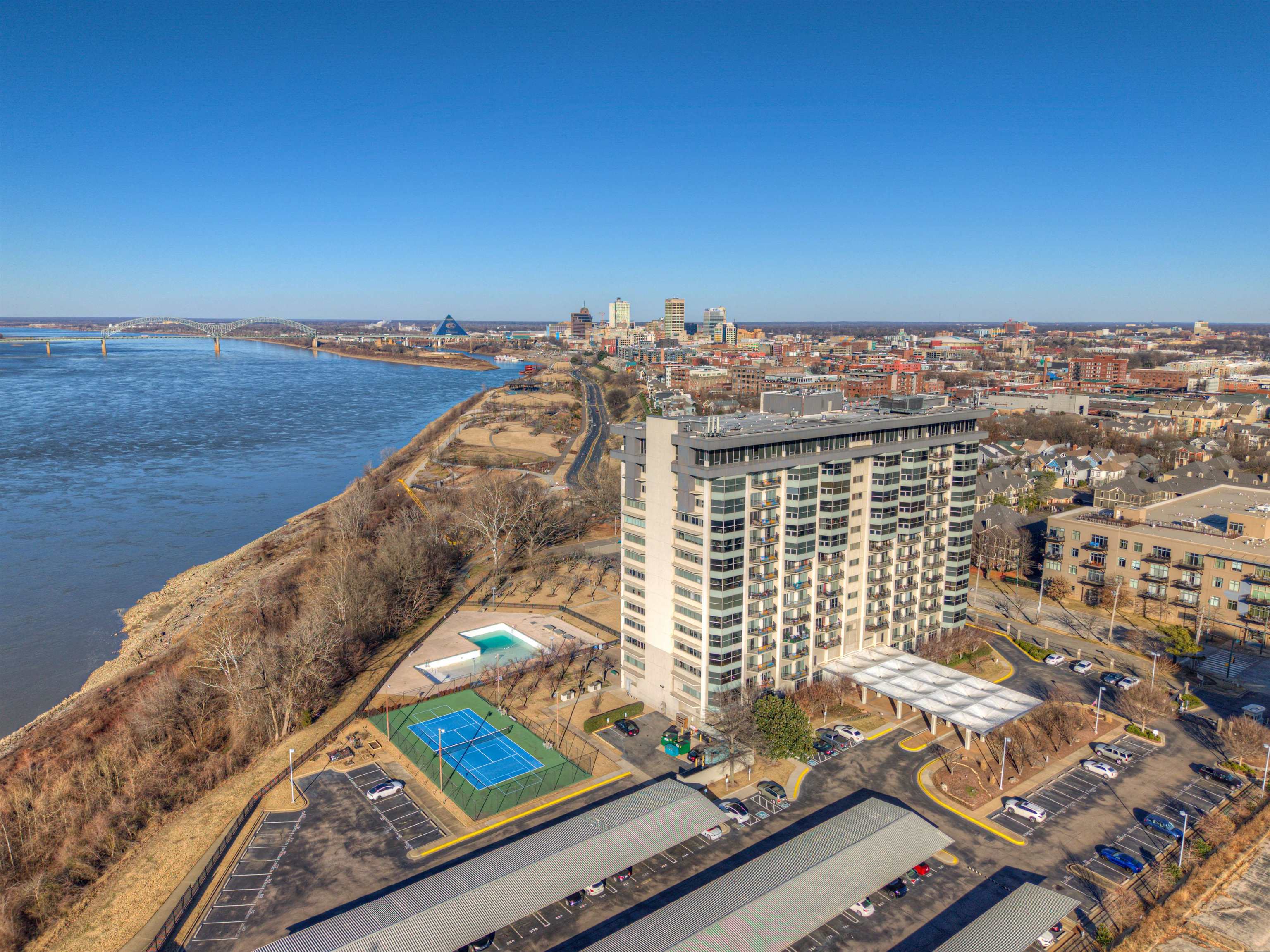 655 Riverside Drive, Unit 405B Memphis, TN 38103 - Photo 36 of 40