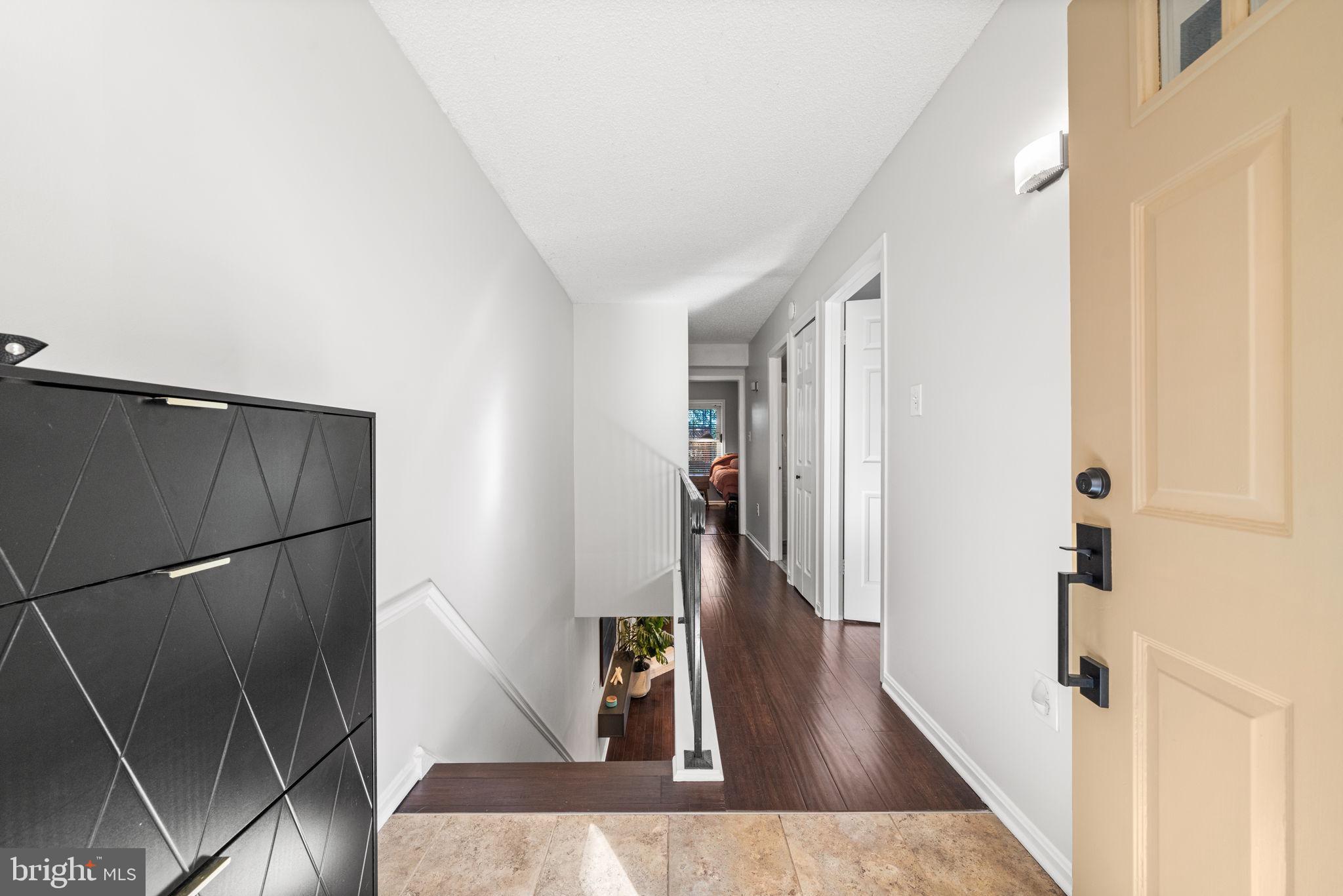 907 South Rolfe Street, Unit 1A Arlington, VA 22204 - Photo 18 of 36 Welcome Home!