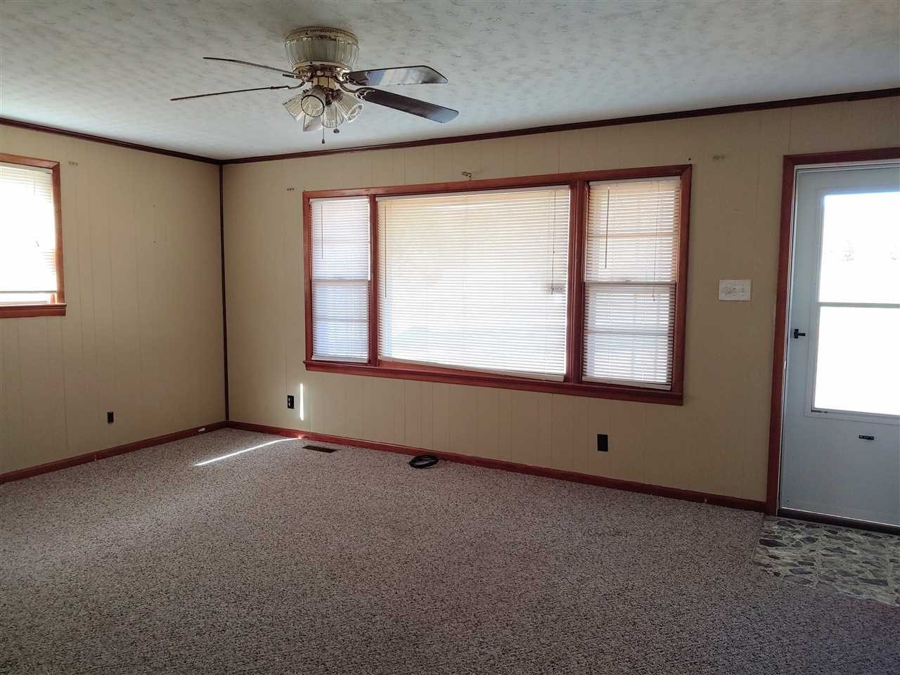 920 Shady Grove Road Lancing, TN 37770 - Photo 2 of 17 Gallery Image 2