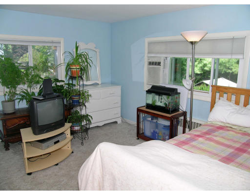 50 Valley Road Needham, MA 02492 - Photo 12 of 14 Gallery Image 12