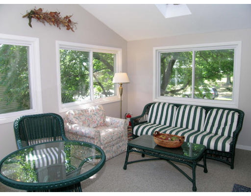 50 Valley Road Needham, MA 02492 - Photo 5 of 14 Gallery Image 5
