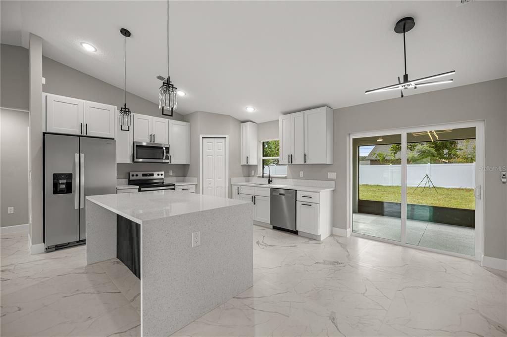26 Teak Run Ocala, FL 34472 - Photo 7 of 32