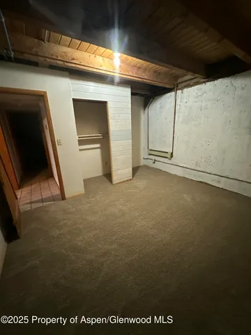 a view of empty room