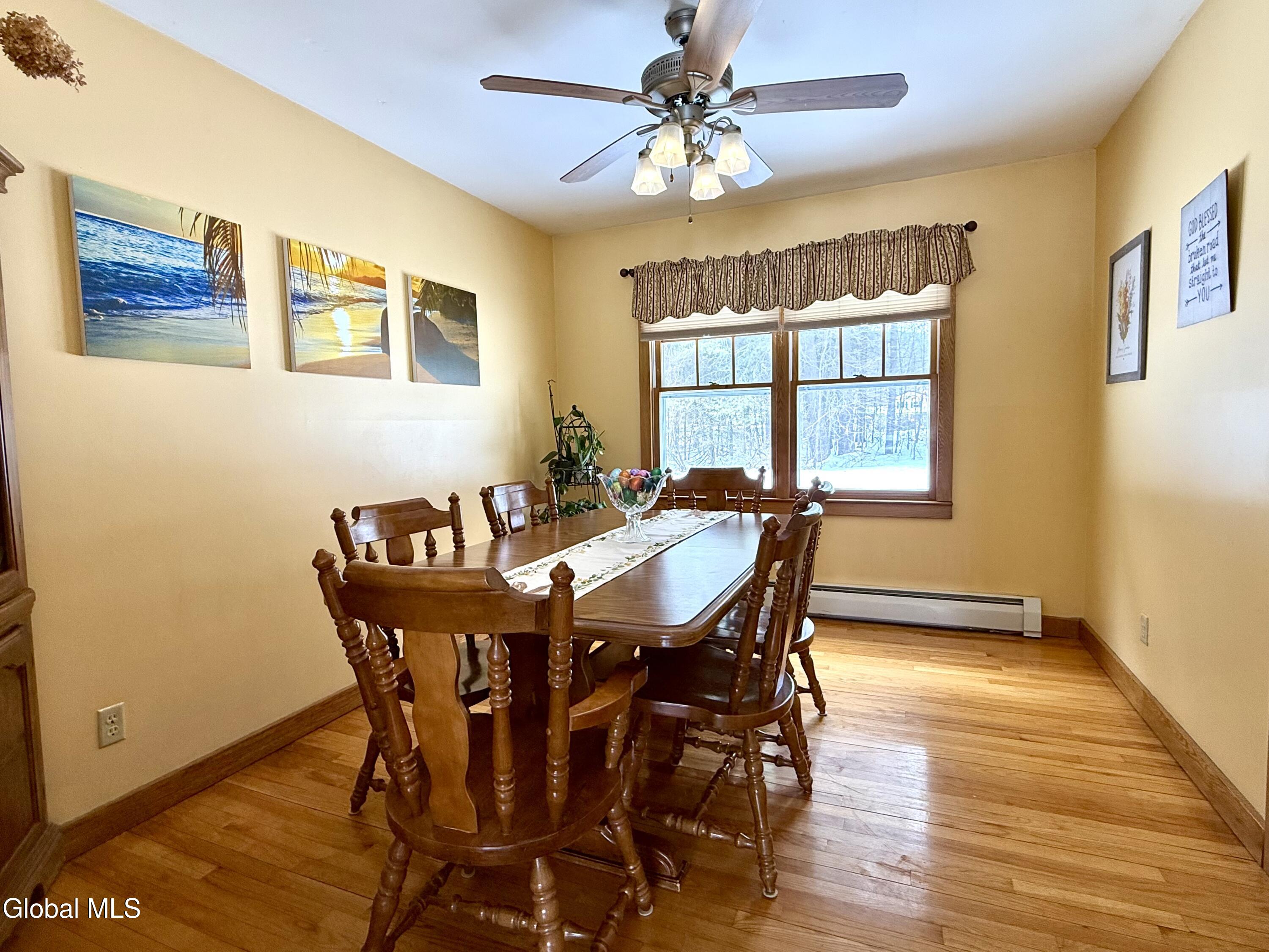 22 Whippoorwill Road Queensbury, NY 12804 - Photo 11 of 32 IMG_3513