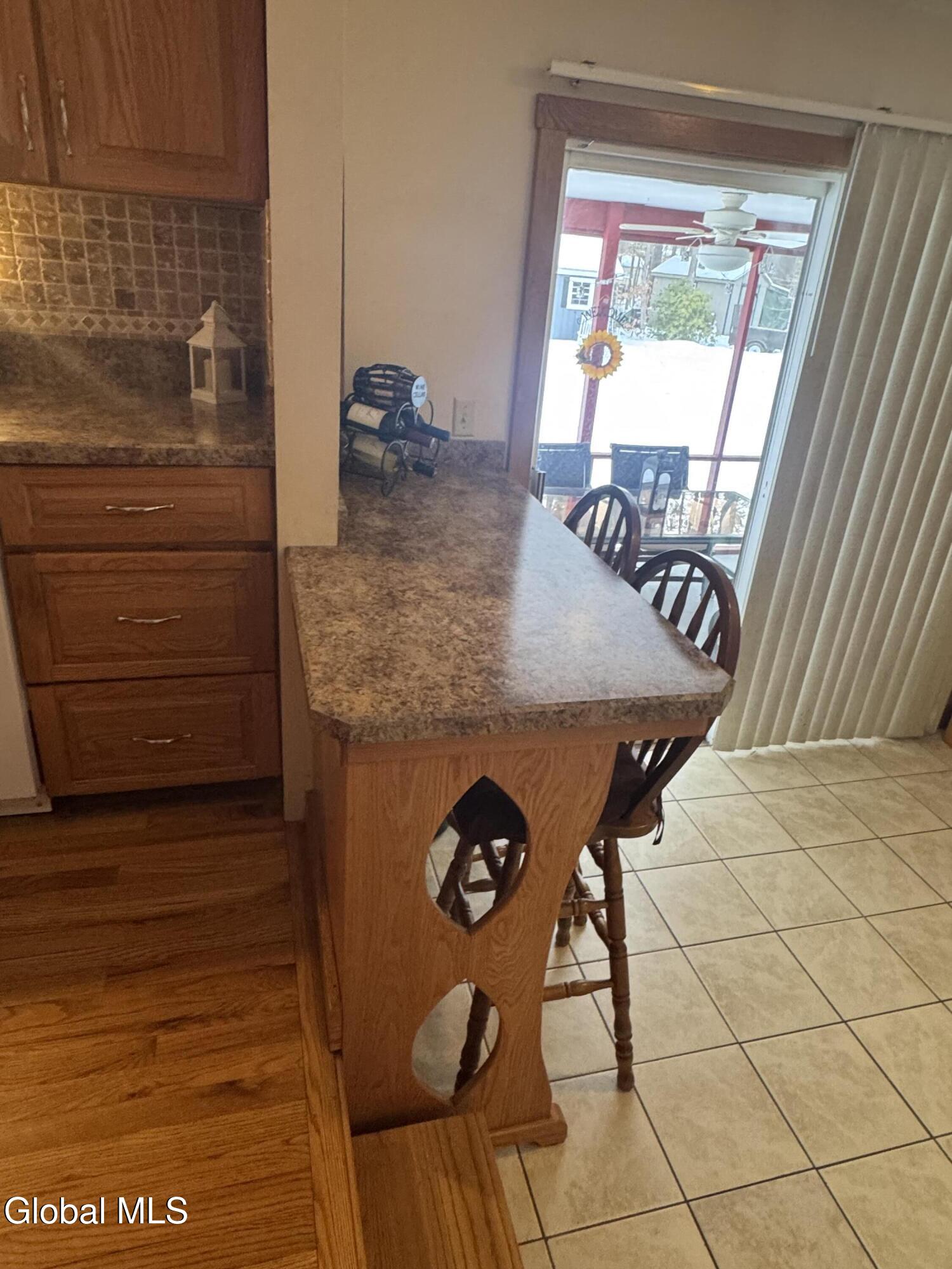 22 Whippoorwill Road Queensbury, NY 12804 - Photo 4 of 34 IMG_5335