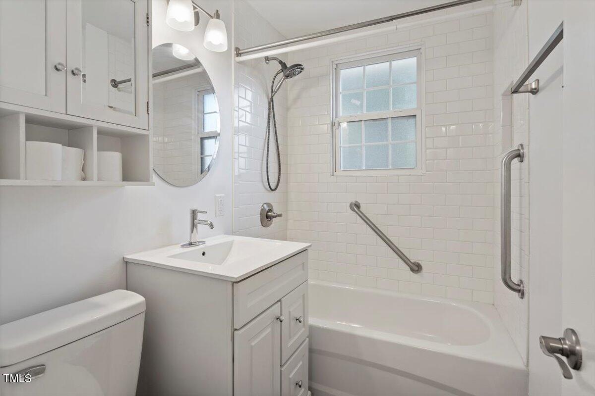 1621 Seminole Trail Raleigh, NC 27609 - Photo 15 of 25