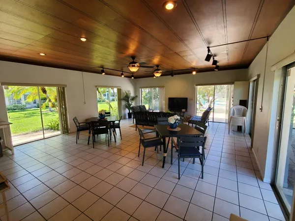 $410,000 | 1481 South Ocean Boulevard, Unit 412, Pompano Beach, FL 33062