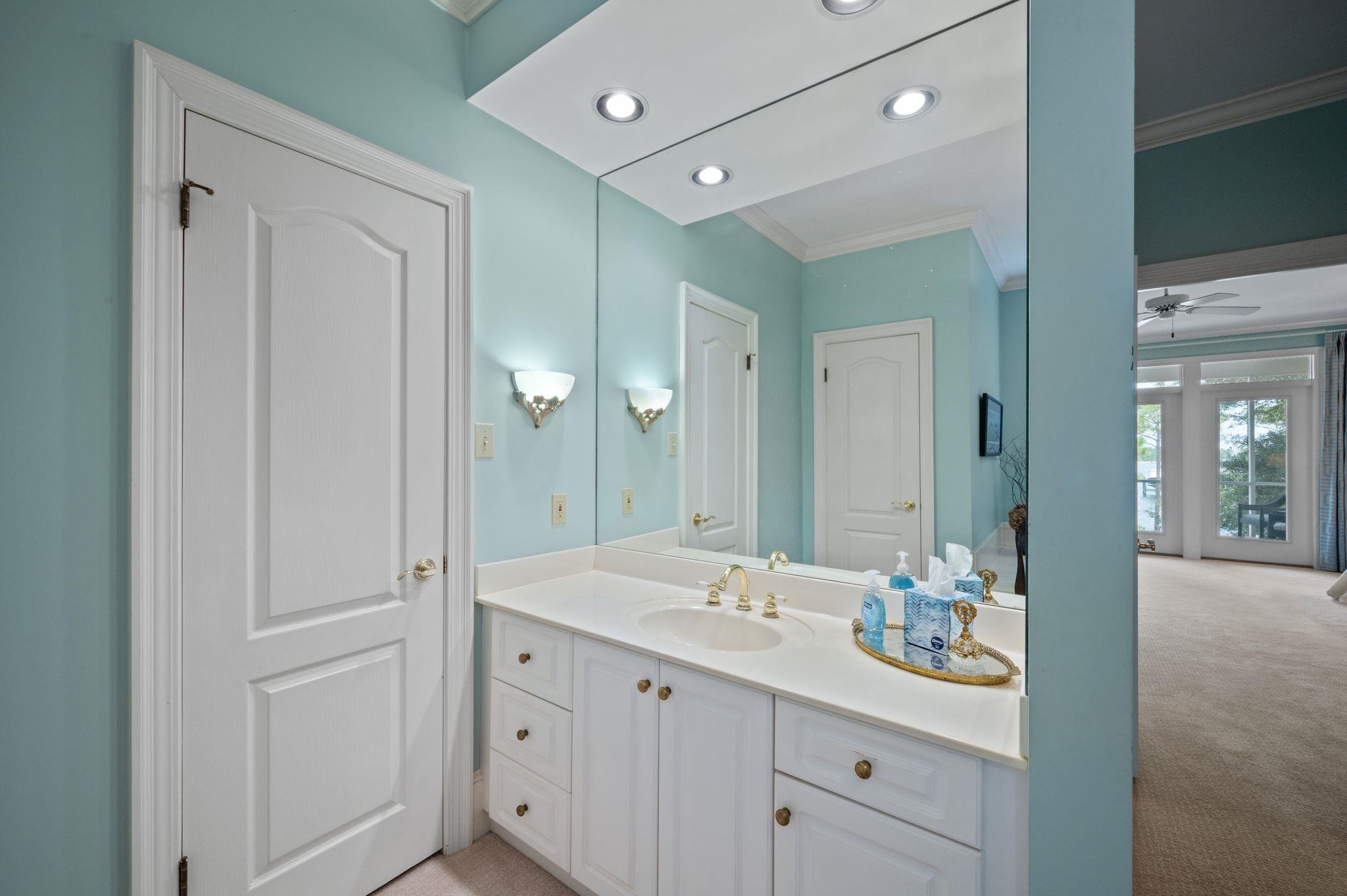 31800 River Road Orange Beach, AL 36561 - Photo 28 of 69 Bathroom