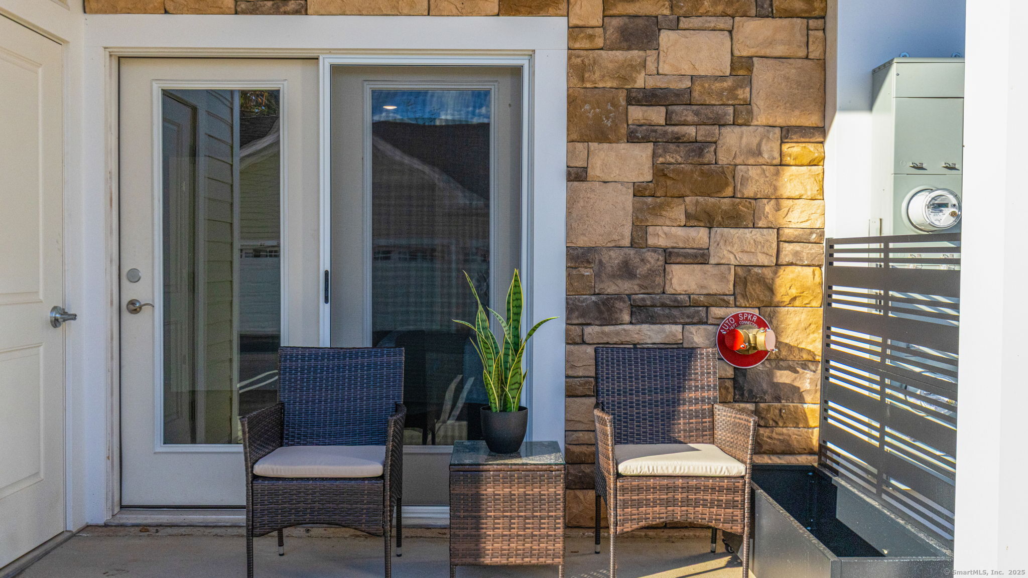 104 Episcopal Road, Unit 2 Berlin, CT 06037 - Photo 16 of 20 a view of outdoor seating space
