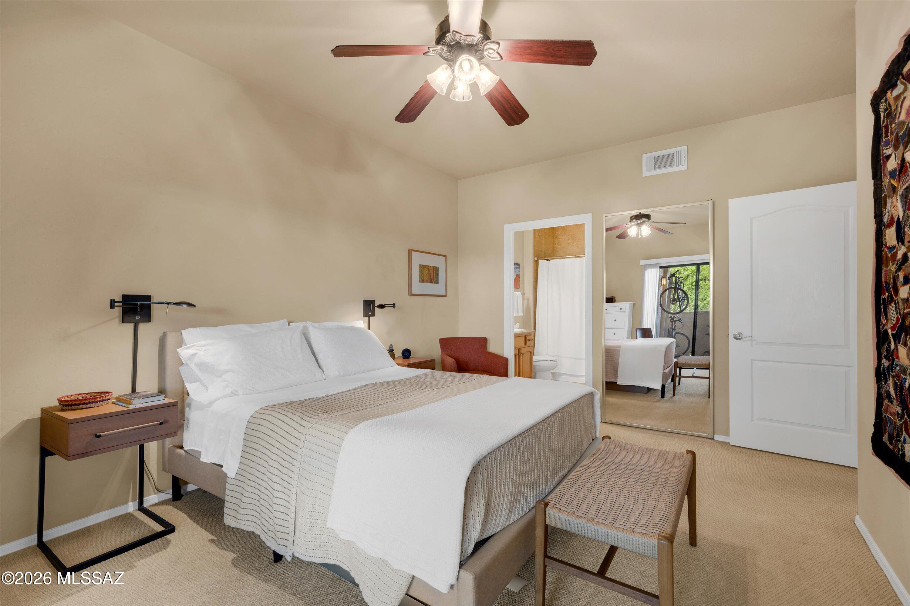 2550 East River Road, Unit 11205 Tucson, AZ 85718 - Photo 16 of 30 Primary Bedroom