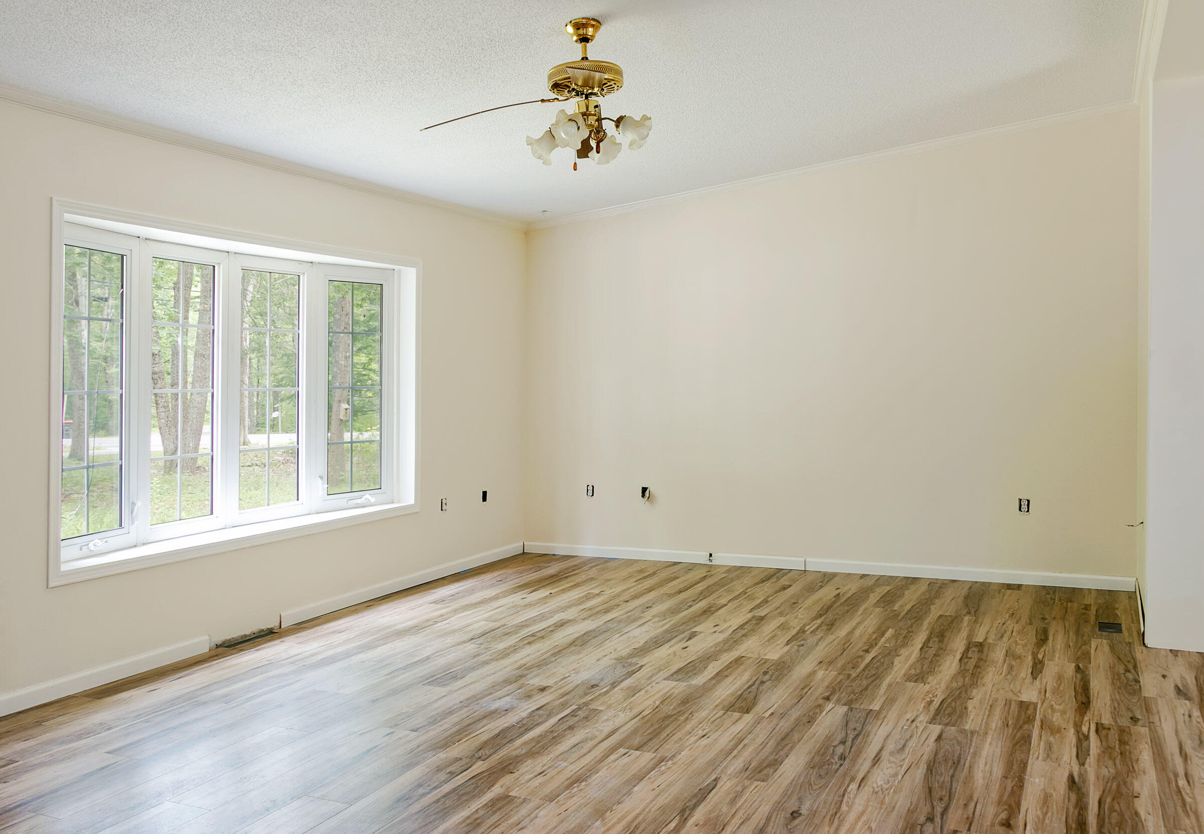538 Branch Road Wells, ME 04090 - Photo 6 of 21 Liv Room w/Bay Window