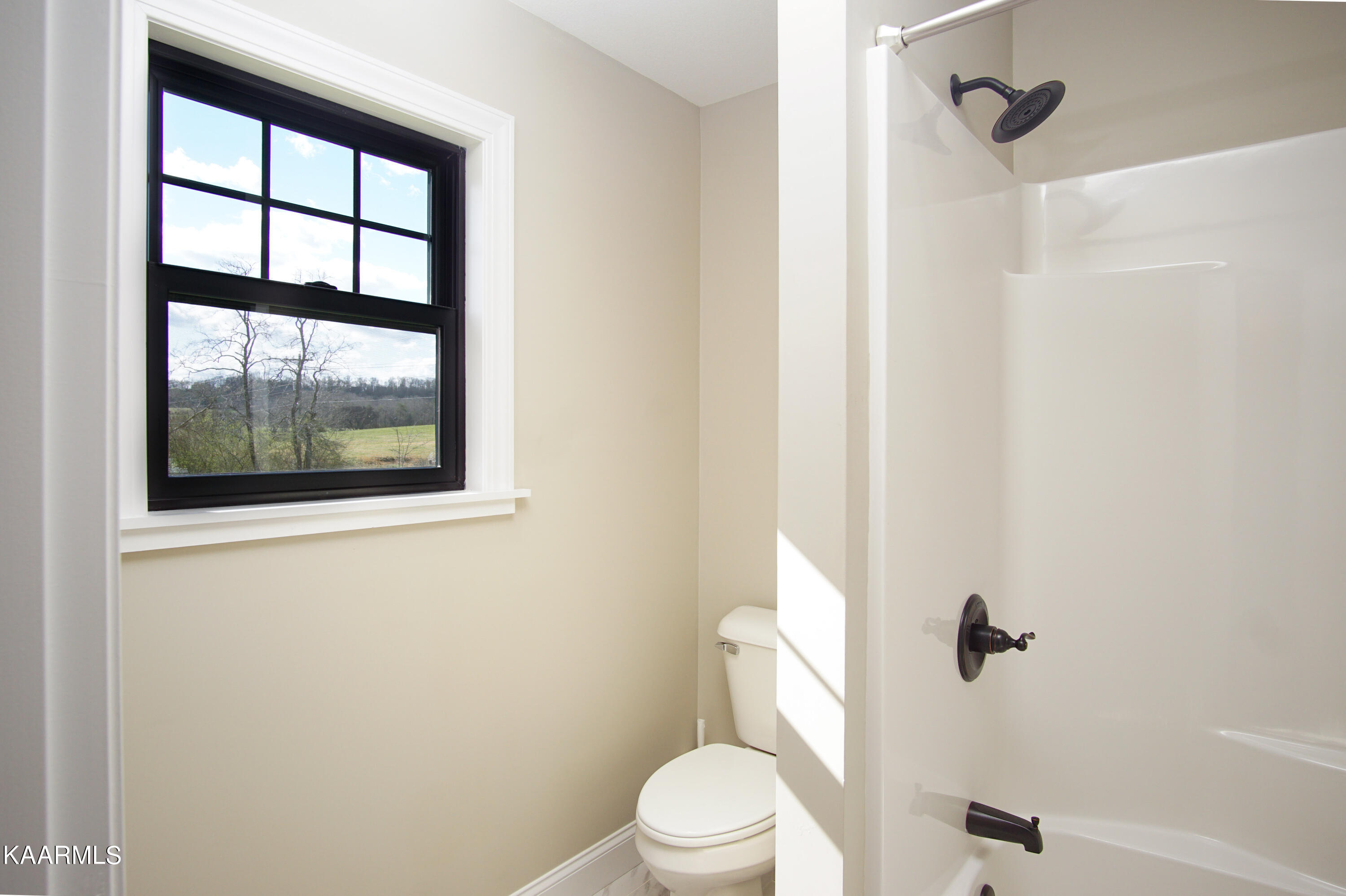 4614 Big Springs Road Friendsville, TN 37737 - Photo 22 of 31 33. Bathroom 1