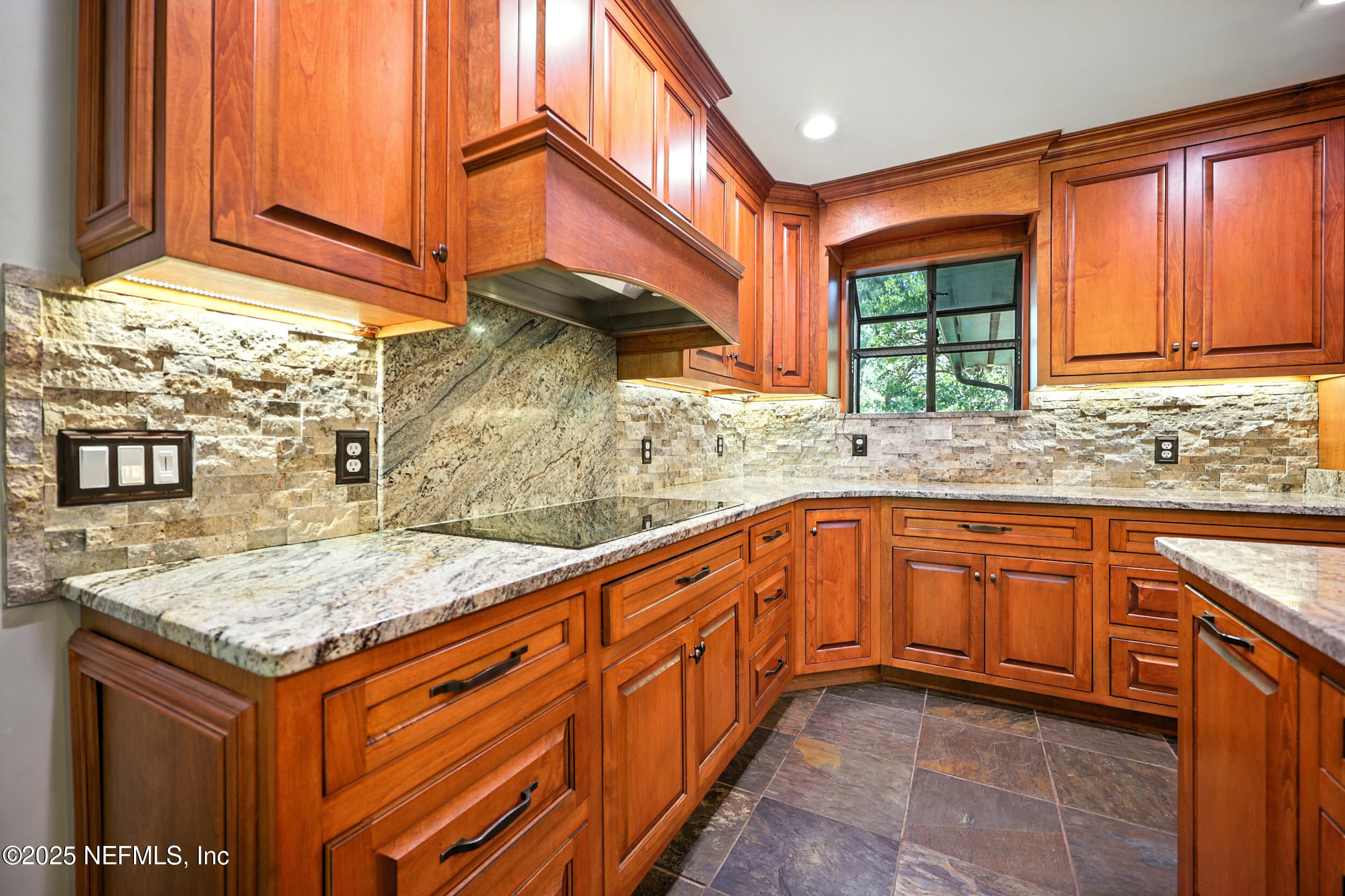 12534 Flynn Road Jacksonville, FL 32223 - Photo 14 of 90 12_the real estateographers_012