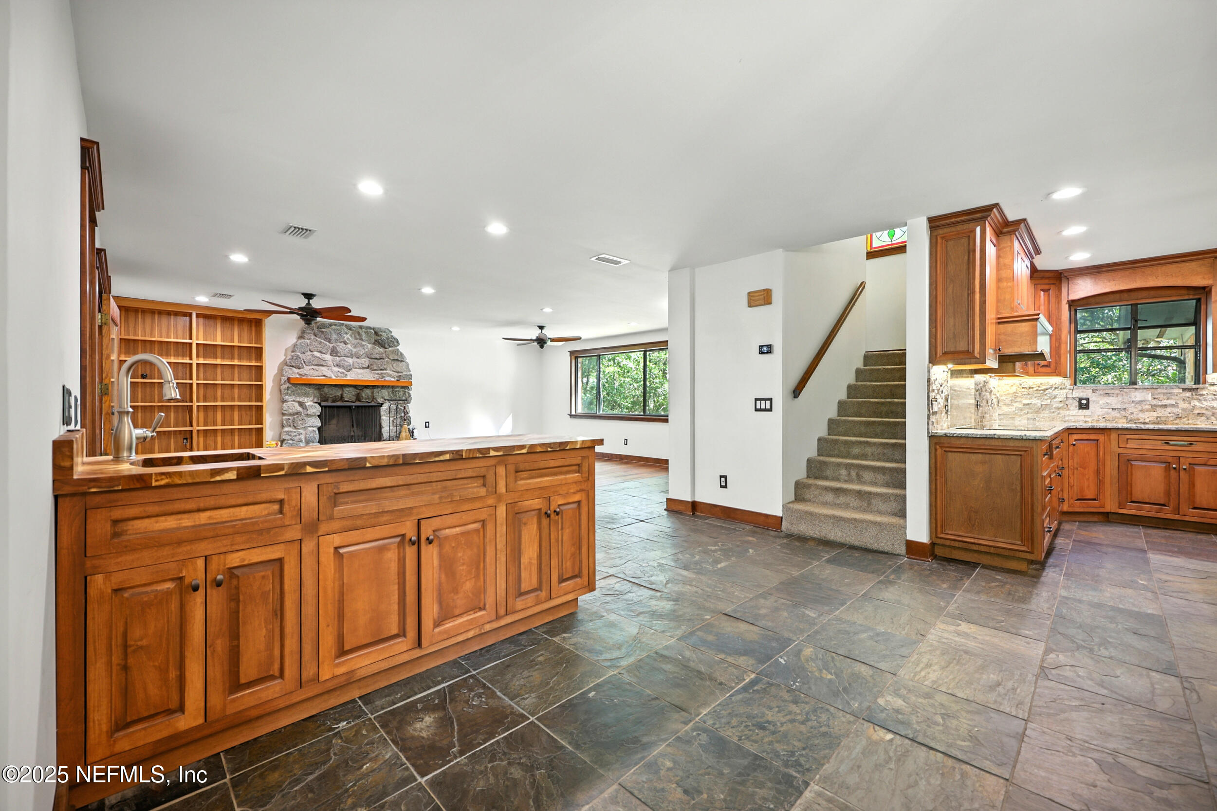 12534 Flynn Road Jacksonville, FL 32223 - Photo 15 of 90 13_the real estateographers_013