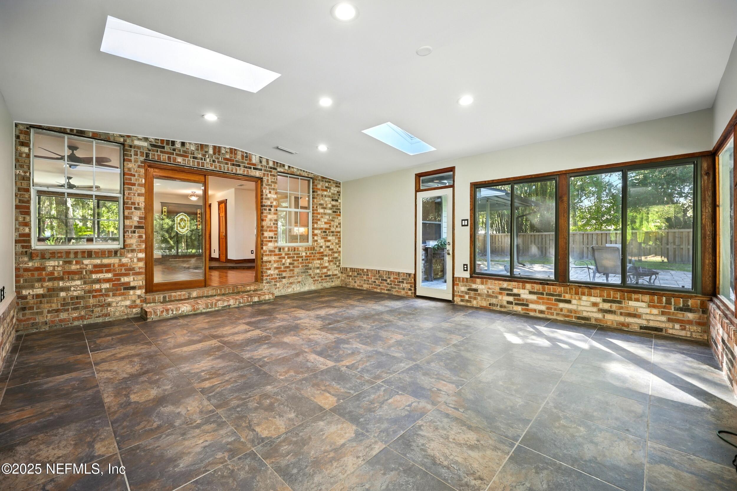 12534 Flynn Road Jacksonville, FL 32223 - Photo 20 of 90 18_the real estateographers_018