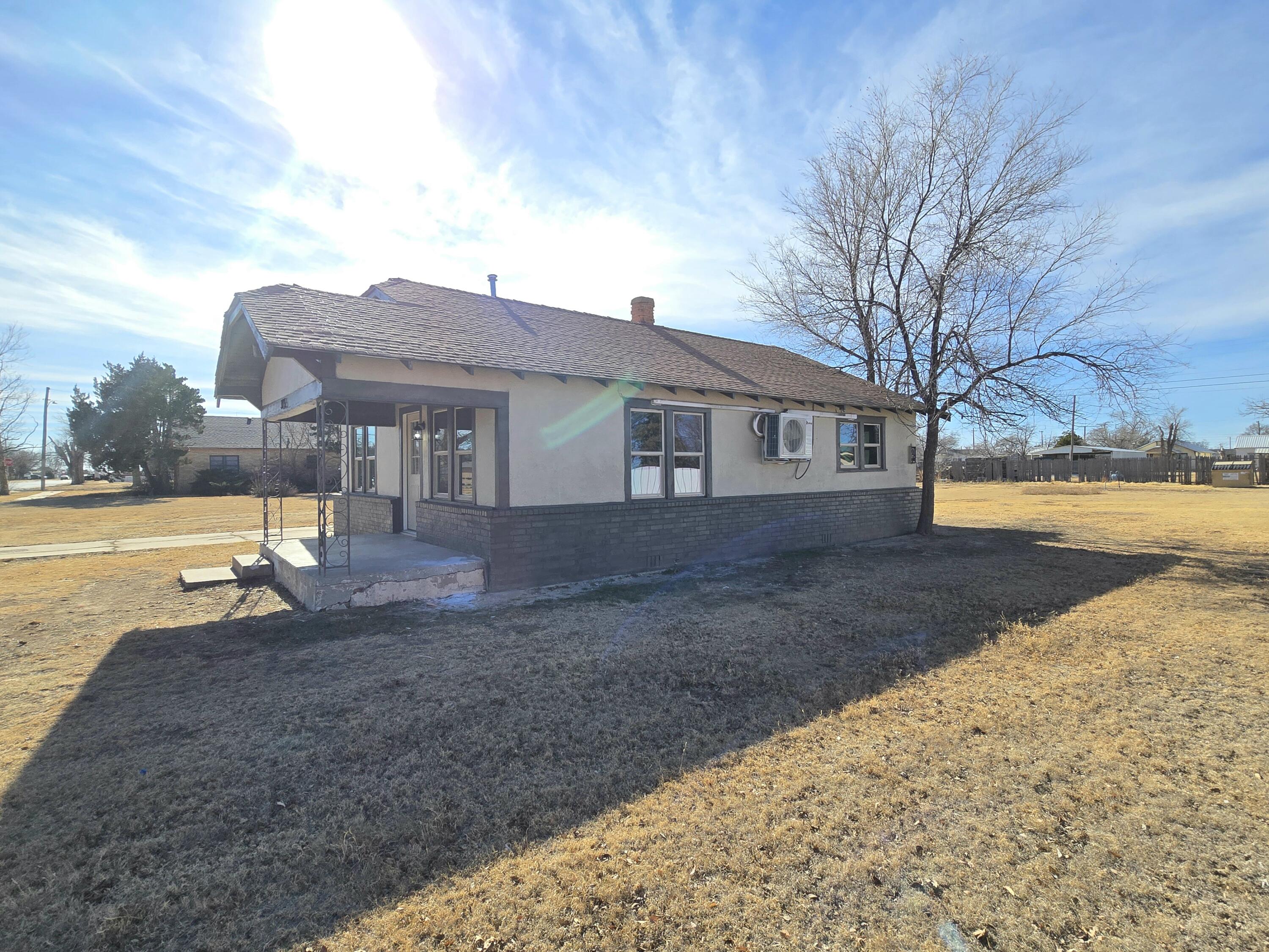 315 North Floyd Avenue Tulia, TX 79088 - Photo 24 of 24 a view of a house with a yard