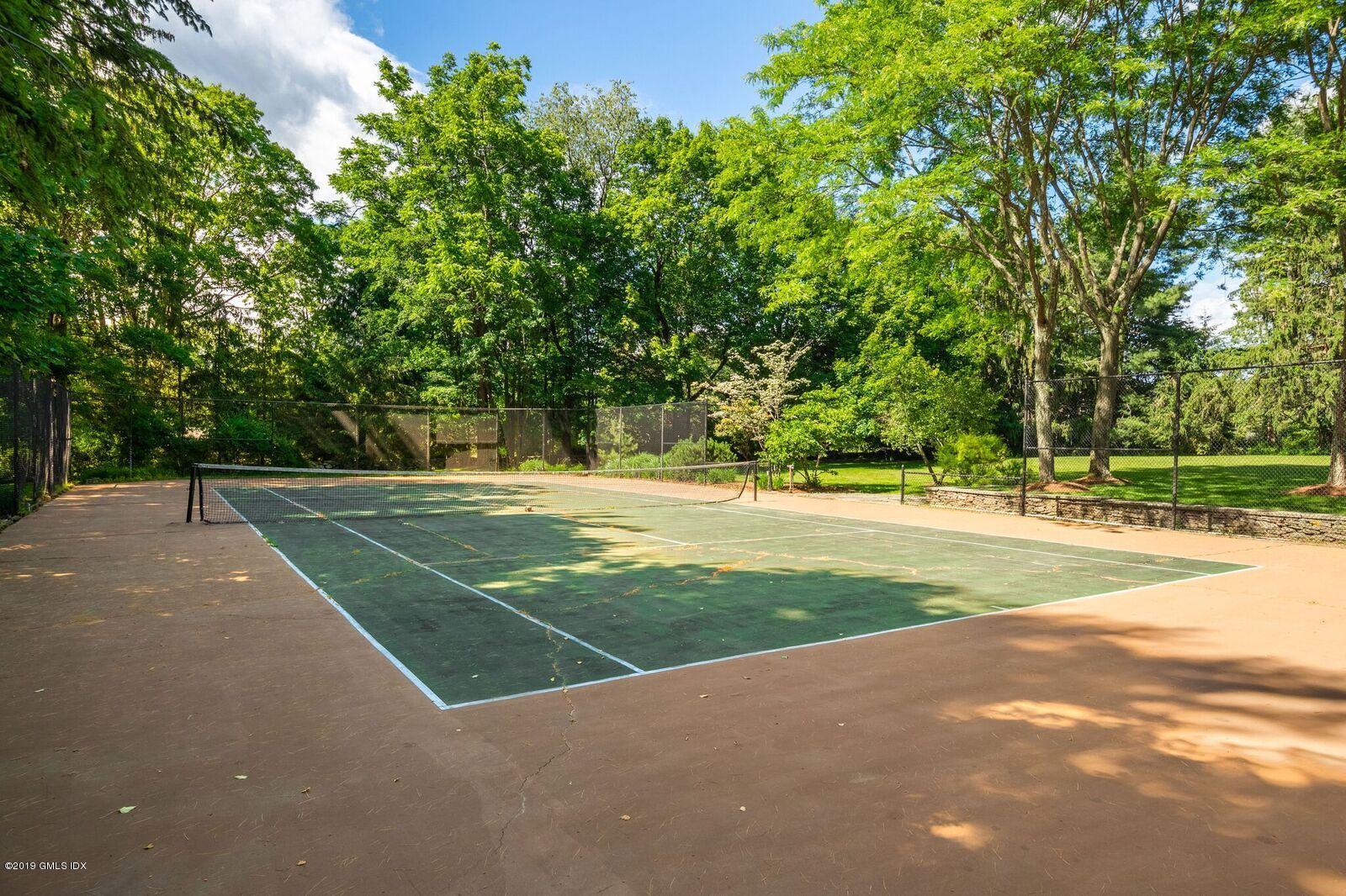 183 Round Hill Road Greenwich, CT 06831 - Photo 15 of 17 TENNIS