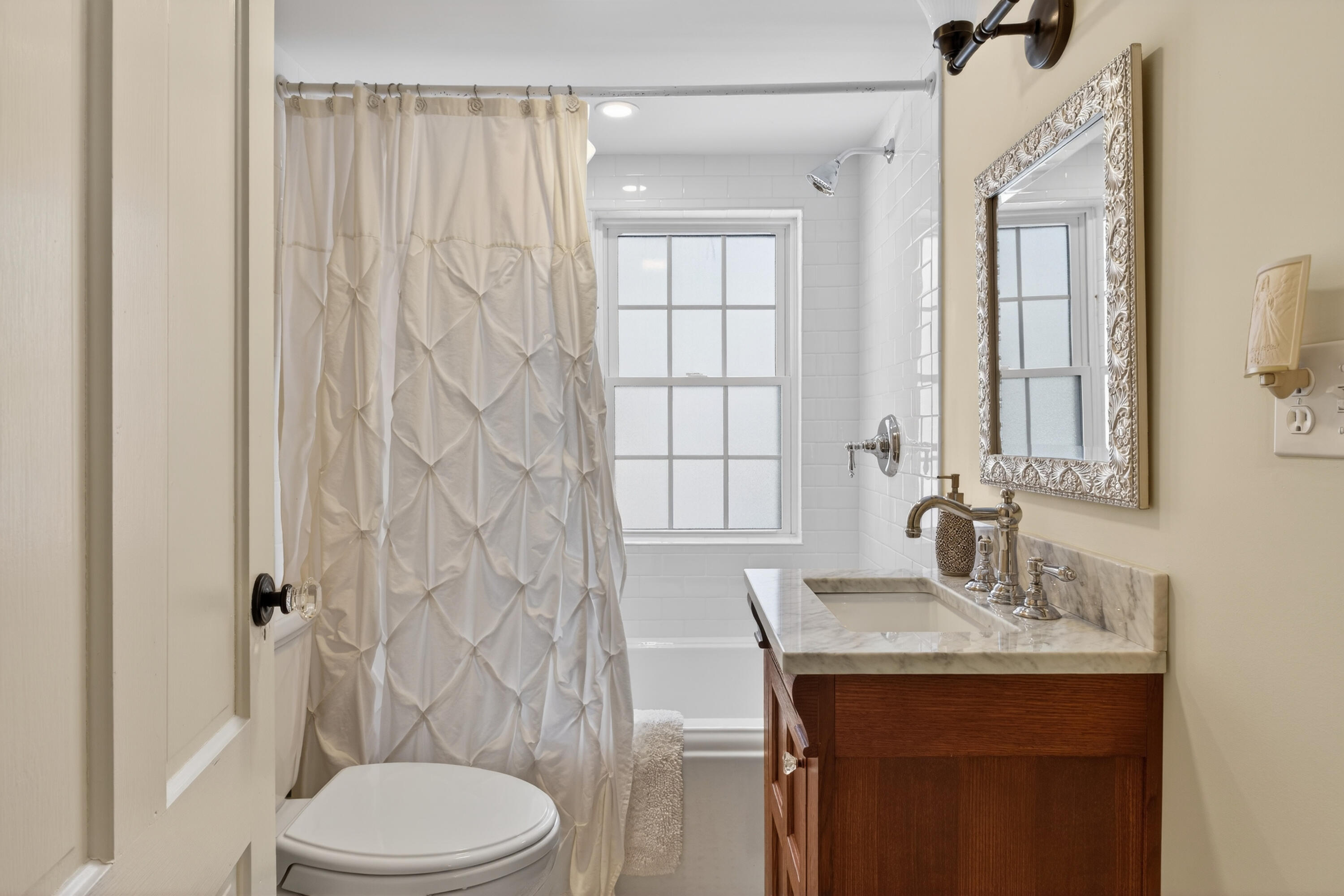 127 Foreside Road Falmouth, ME 04105 - Photo 50 of 59 127 Foreside Rd_214