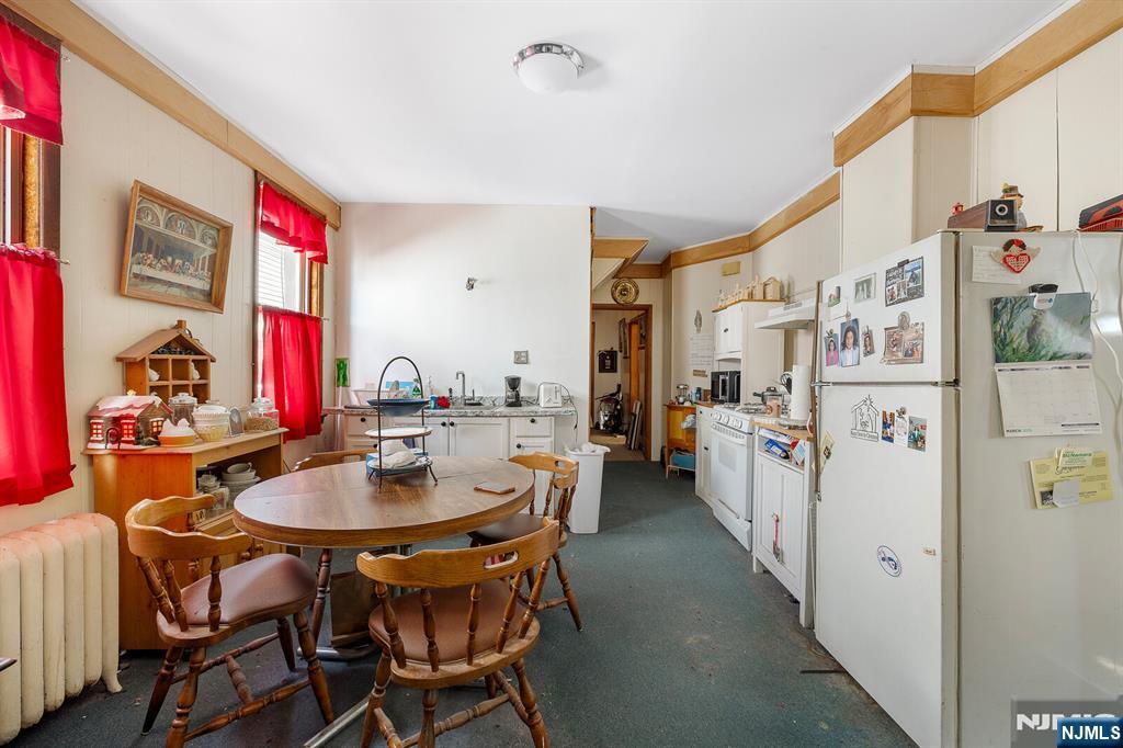 65 Marsellus Place Garfield, NJ 07026 - Photo 15 of 38