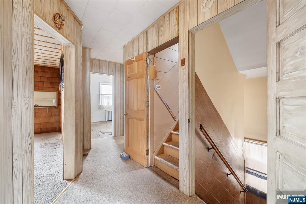 65 Marsellus Place Garfield, NJ 07026 - Photo 18 of 38