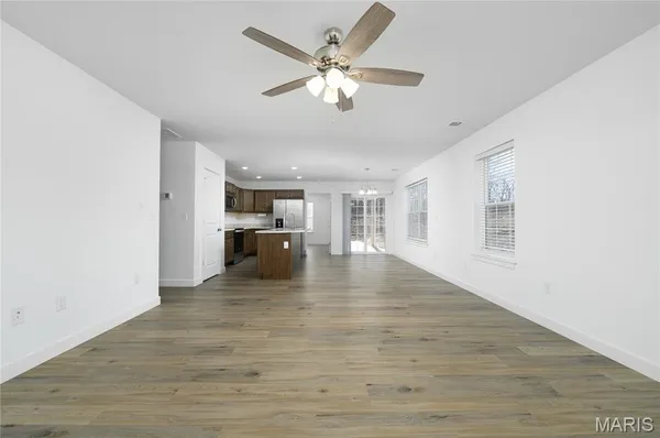 $265,900 | 105 Daniels Court, St. Robert, MO 65584