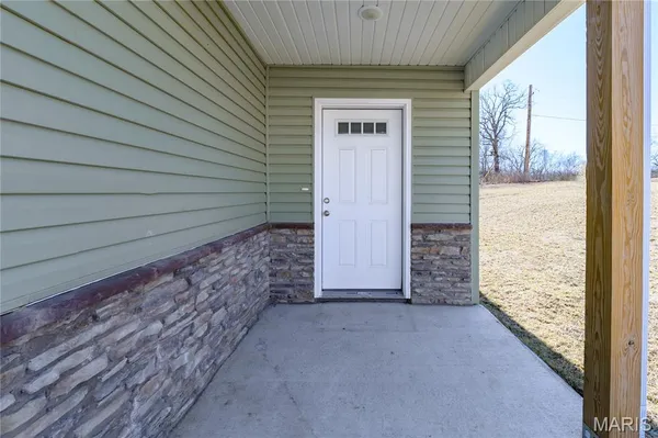 $265,900 | 105 Daniels Court, St. Robert, MO 65584